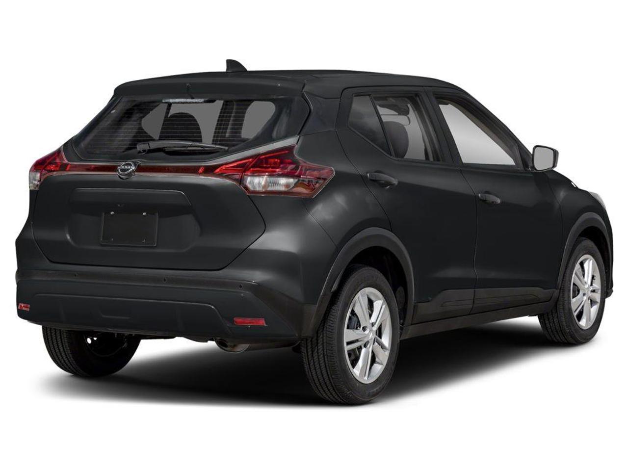 2025 Nissan Kicks Play S Photo