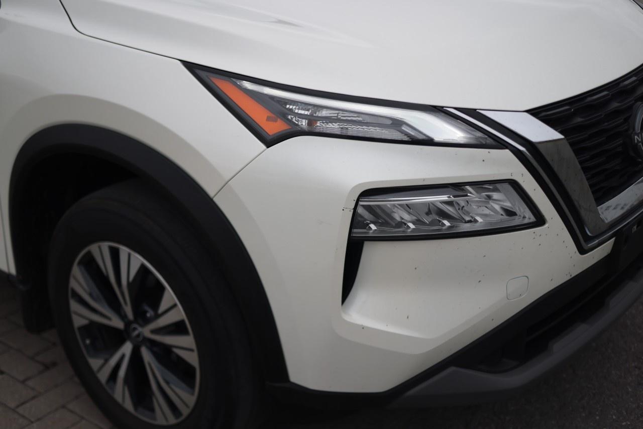 2022 Nissan Rogue AWD SV Photo
