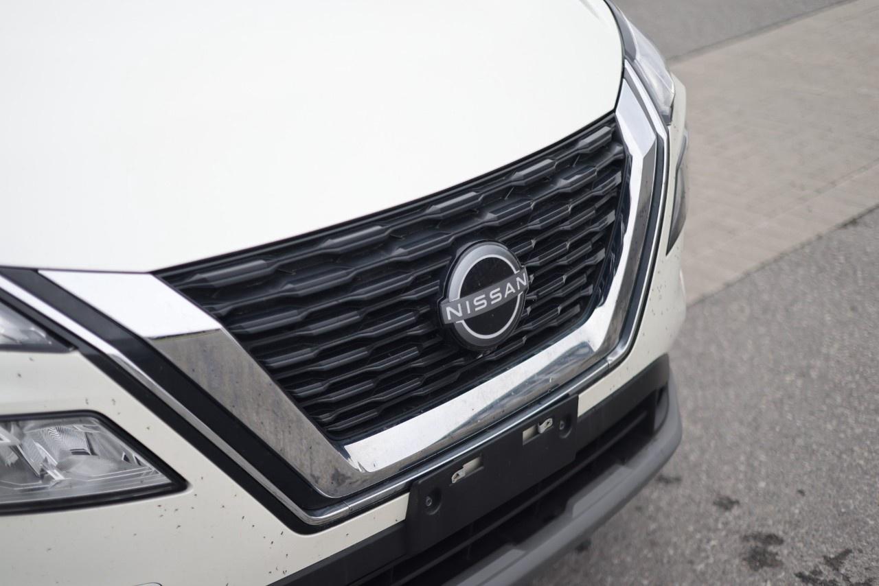 2022 Nissan Rogue AWD SV Photo