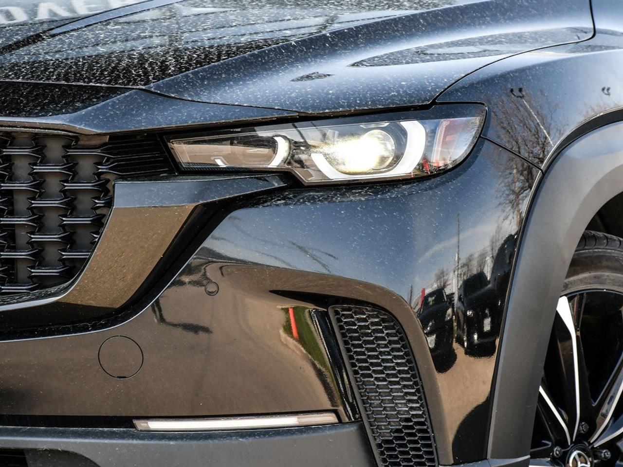 2024 Mazda CX-50  Photo2