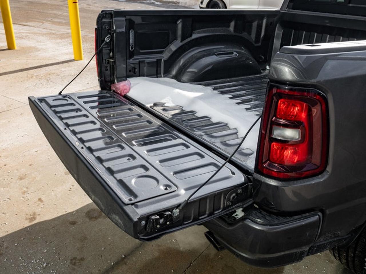 2026 RAM 1500 SPORT Photo