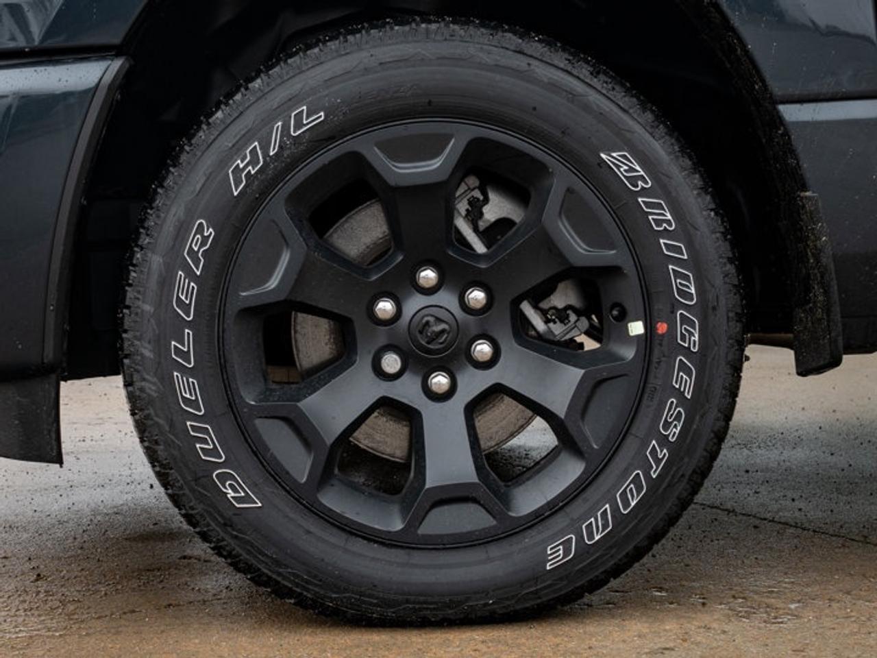 2026 RAM 1500 SPORT Photo
