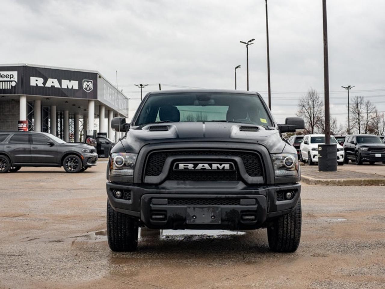 2021 RAM 1500 Classic WARLOCK Photo