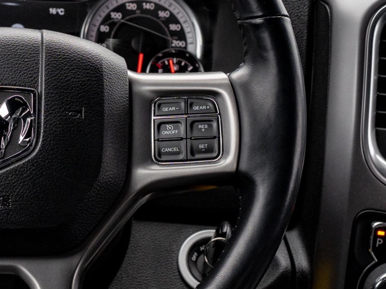 2021 RAM 1500 Classic WARLOCK Photo