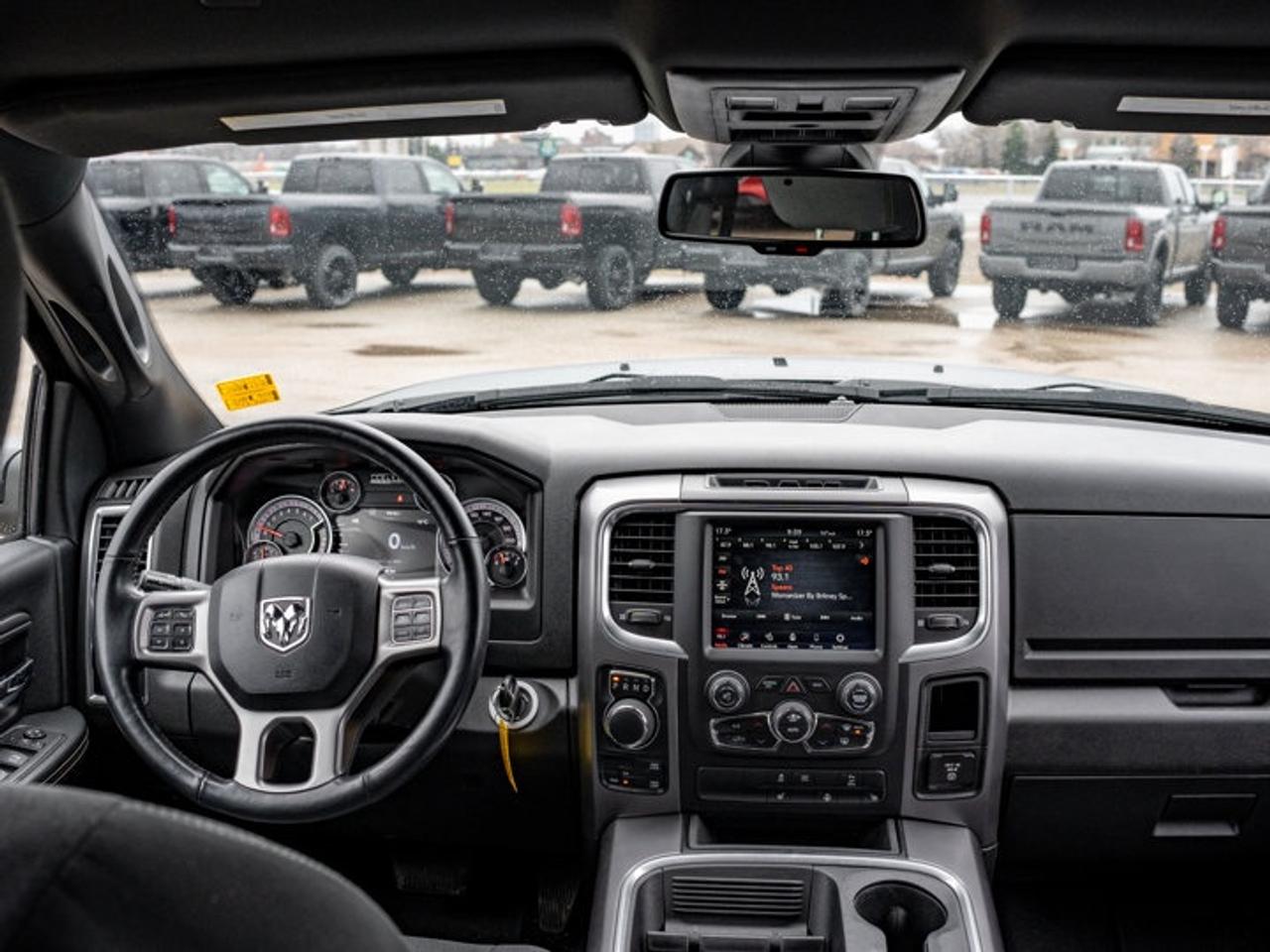 2021 RAM 1500 Classic WARLOCK Photo