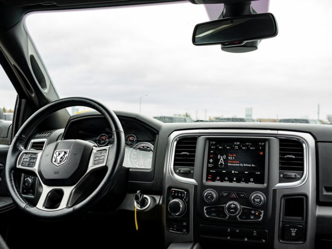 2021 RAM 1500 Classic WARLOCK Photo