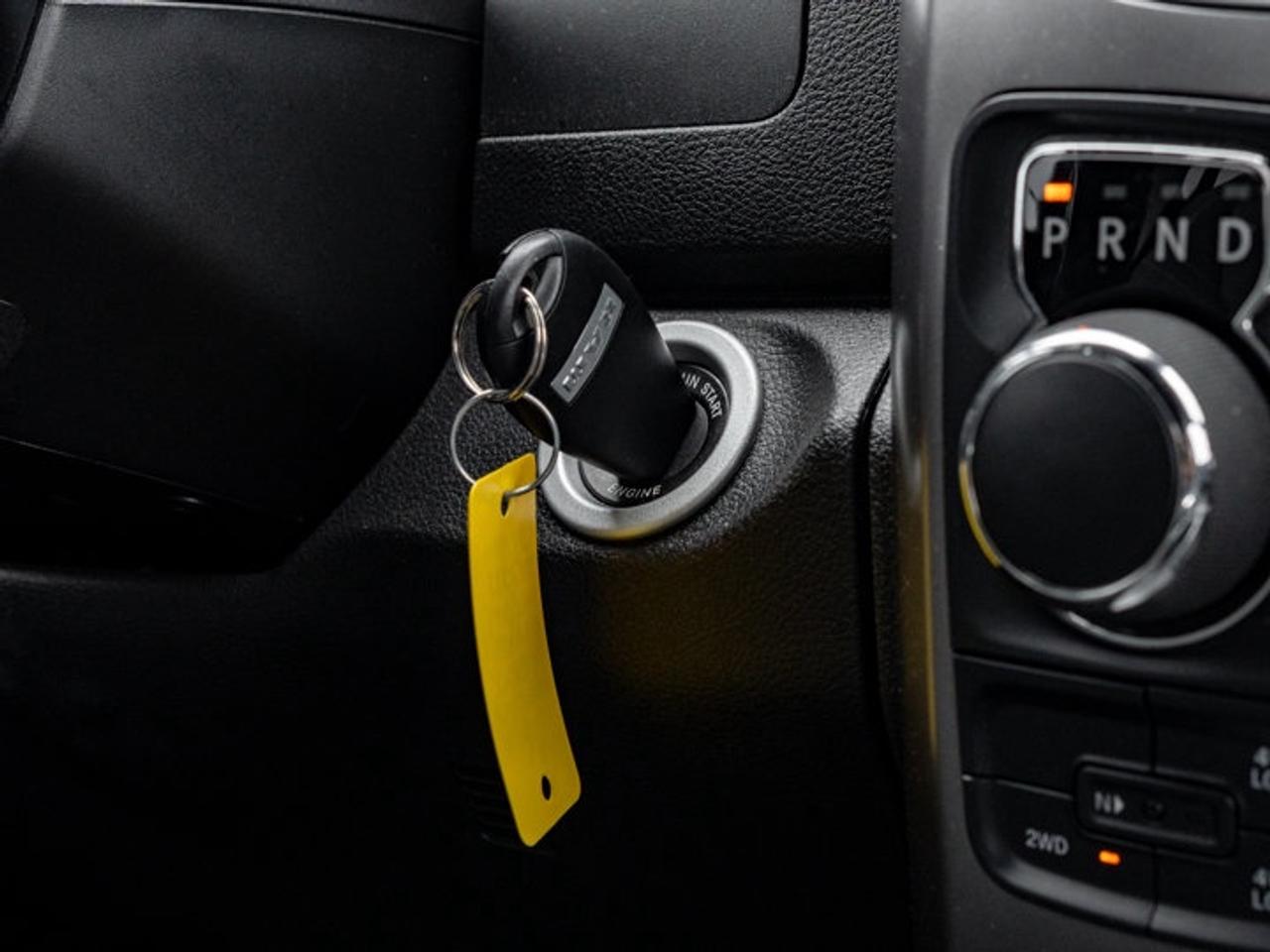 2021 RAM 1500 Classic WARLOCK Photo