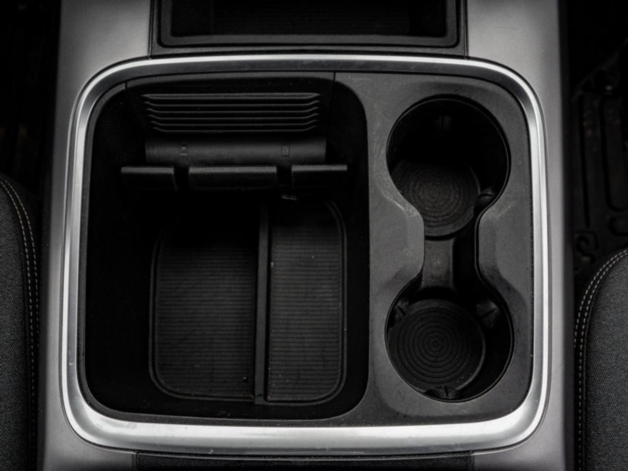 2021 RAM 1500 Classic WARLOCK Photo