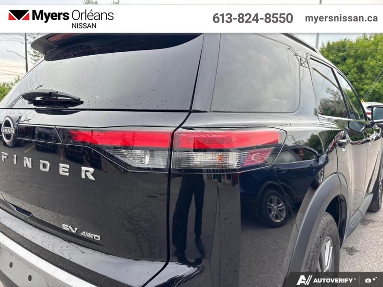2022 Nissan Pathfinder SV  - Sunroof -  Navigation Photo