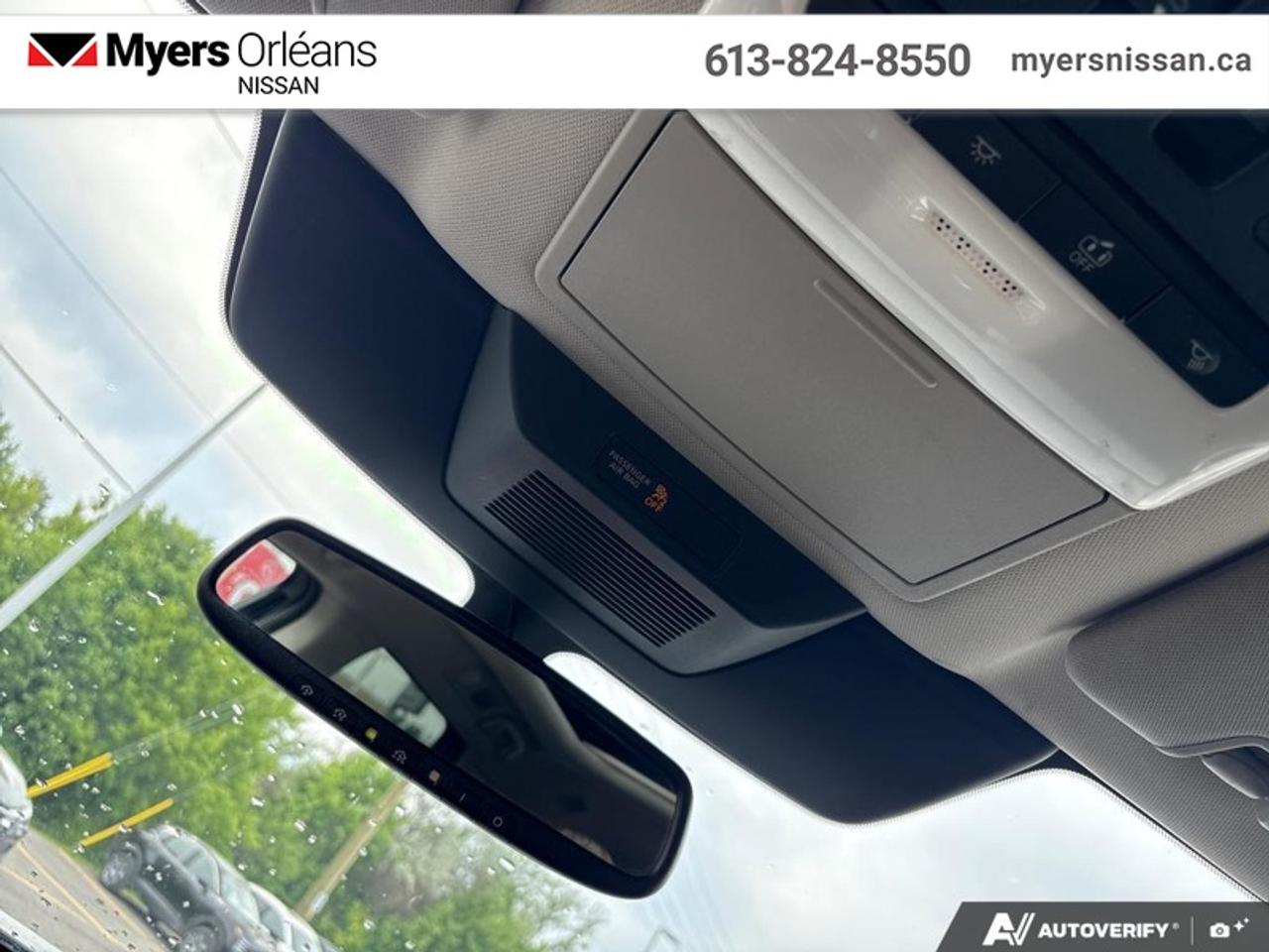2022 Nissan Pathfinder SV  - Sunroof -  Navigation Photo