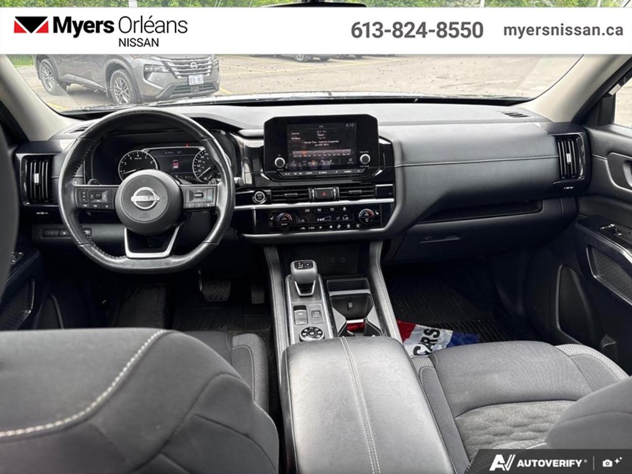 2022 Nissan Pathfinder SV  - Sunroof -  Navigation Photo