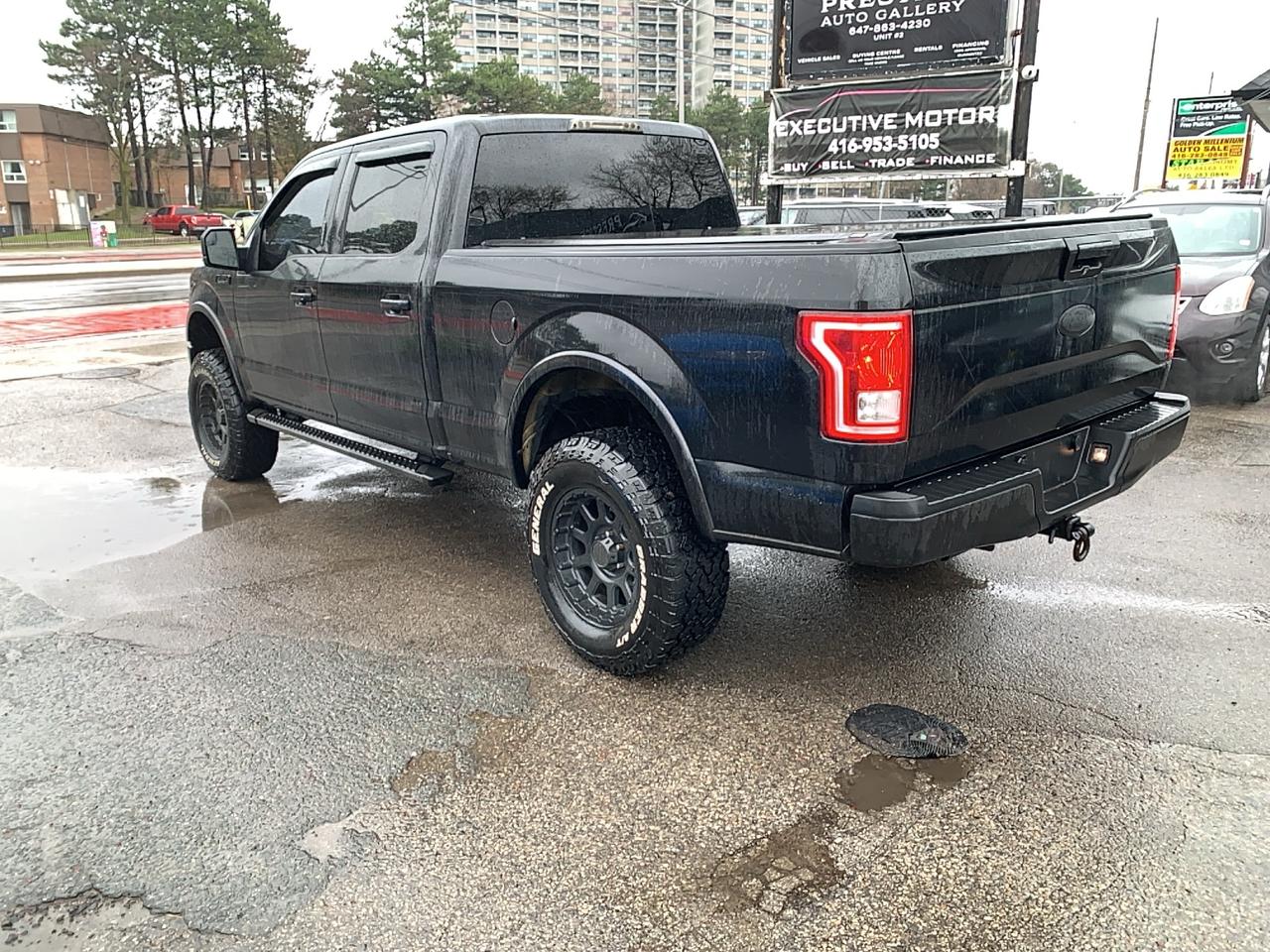 2015 Ford F-150 SUPER CLEAN/ONE OWNER/ LIFTED/DEALER MAINTAINED/V8 Photo