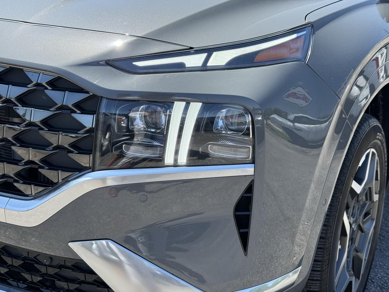 2021 Hyundai Santa Fe Ultimate Calligraphy Photo