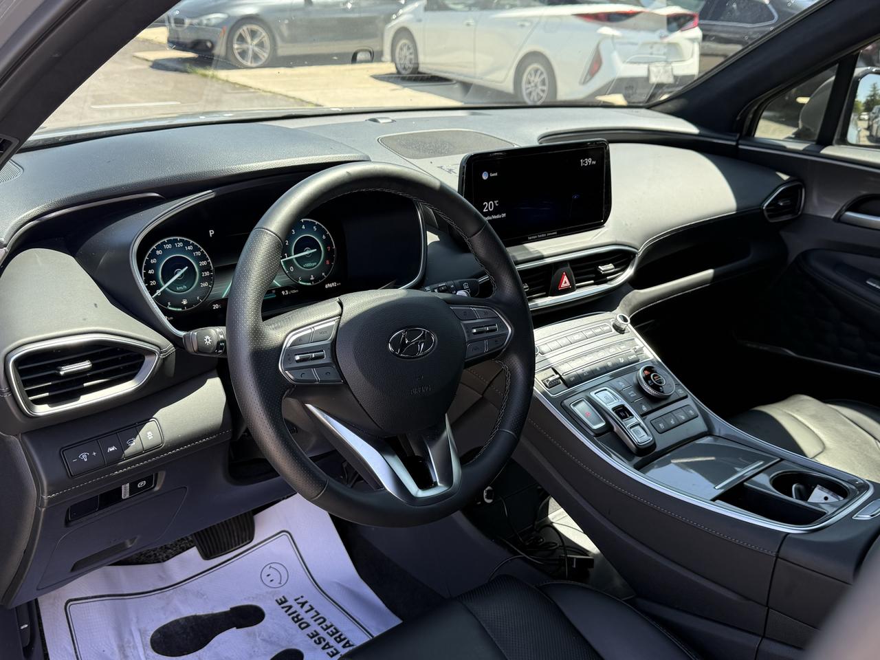 2021 Hyundai Santa Fe Ultimate Calligraphy Photo