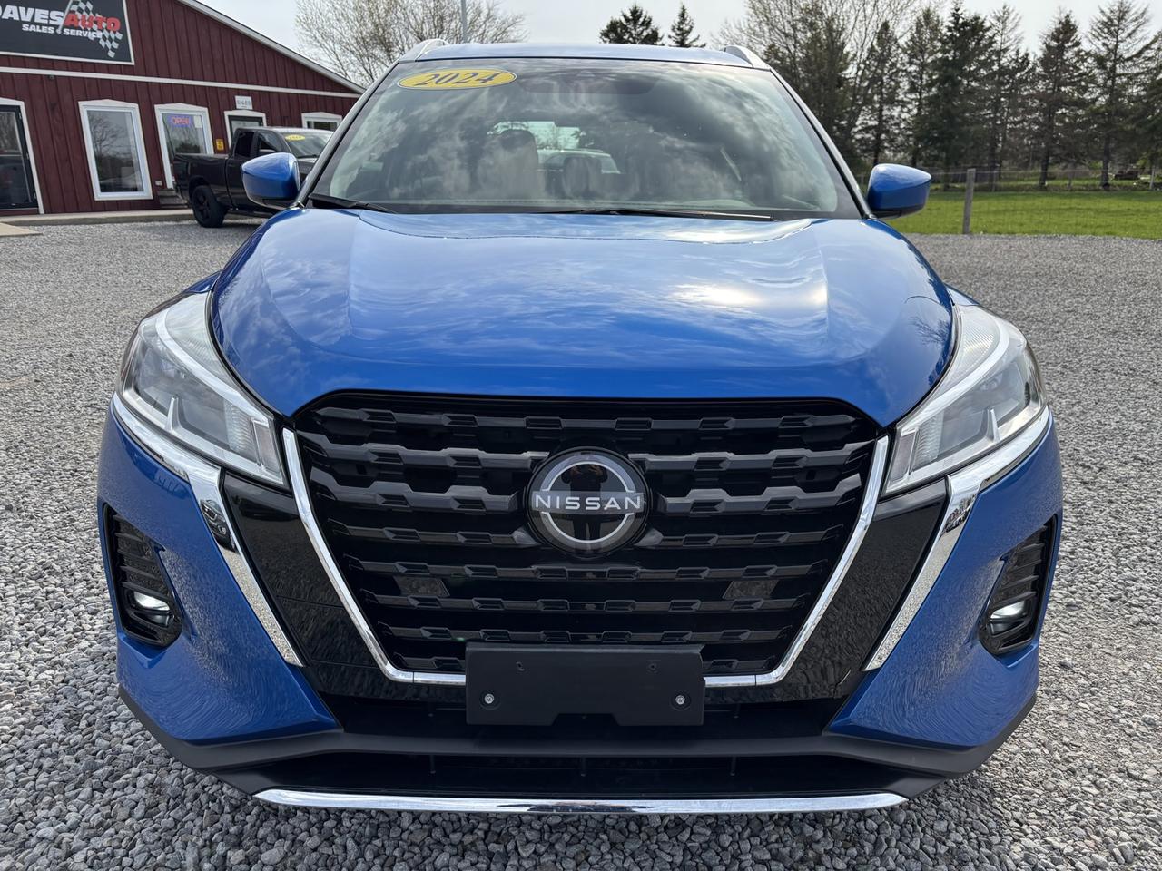 2024 Nissan Kicks SV Photo