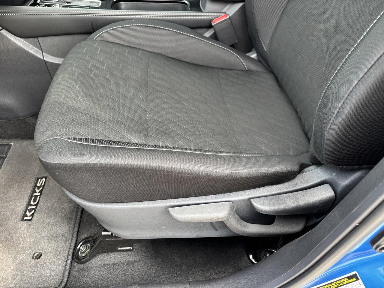 2024 Nissan Kicks SV Photo