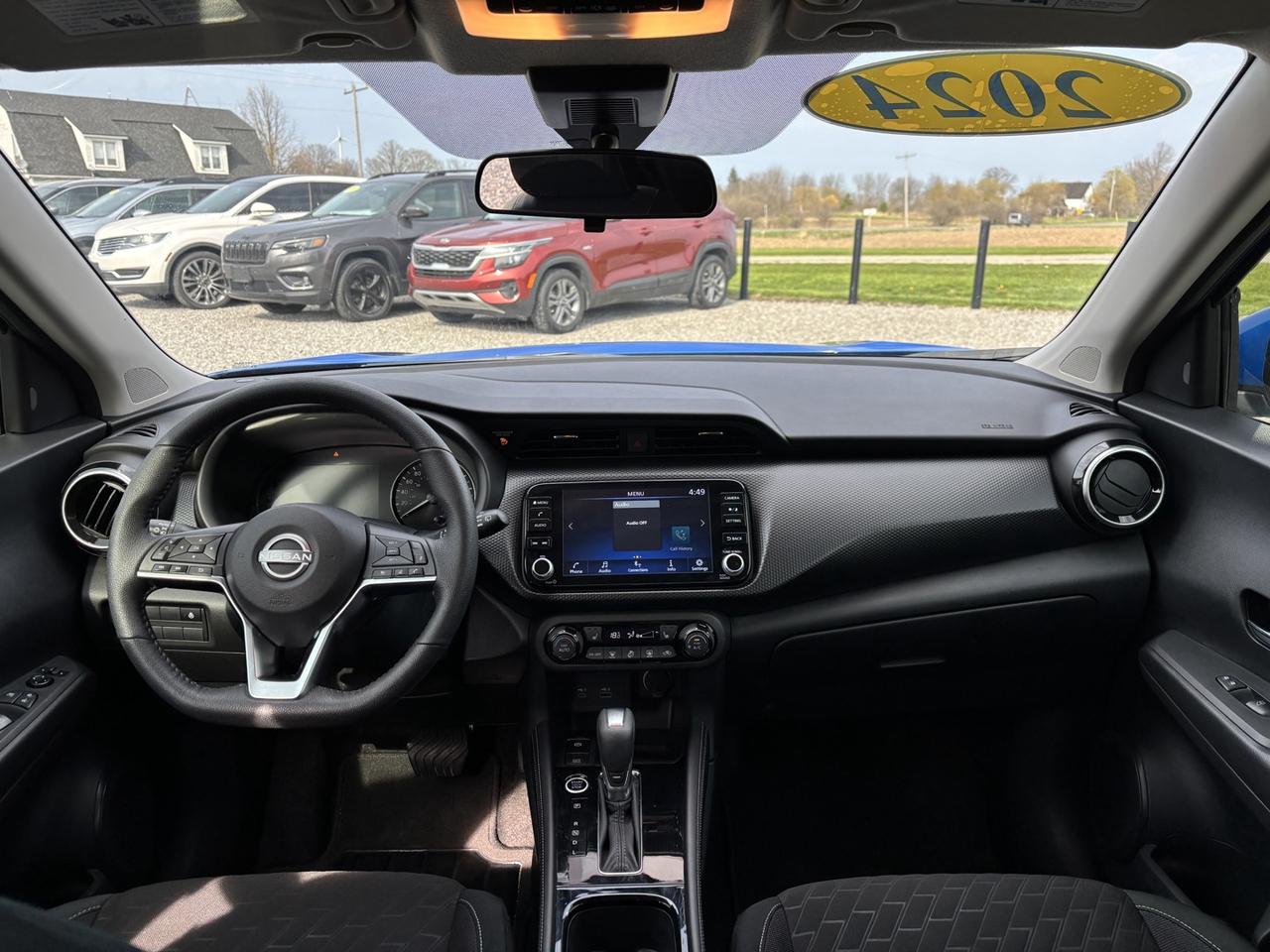 2024 Nissan Kicks SV Photo