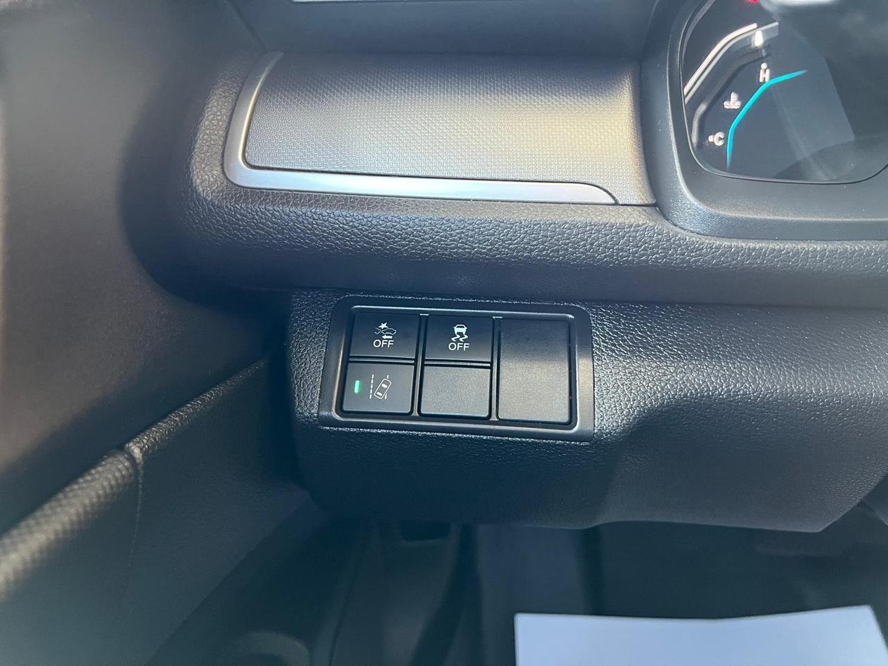 2018 Honda Civic SE  HEATED SEATS BLUETOOTH BACKUP CAM LANE KEEP Photo