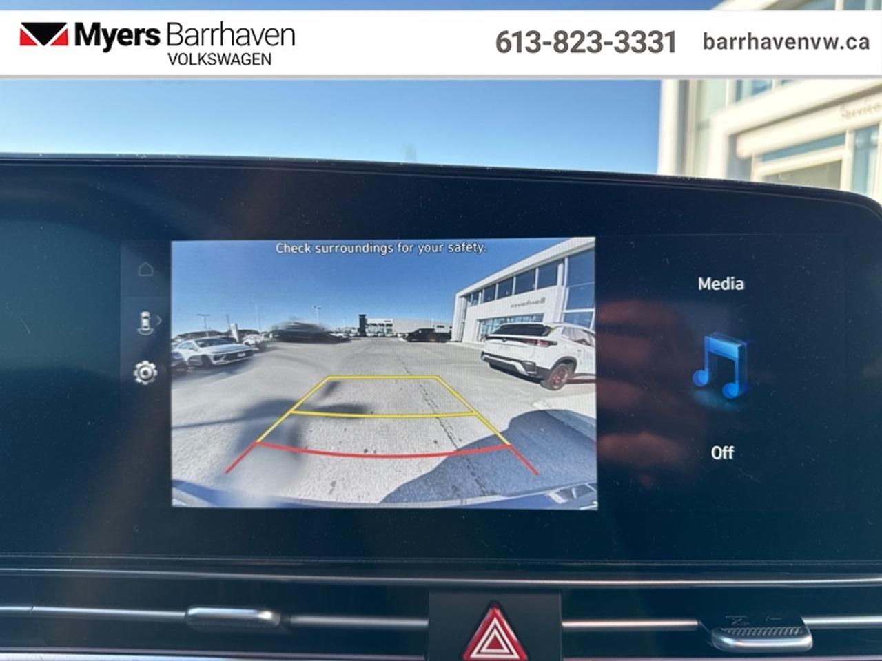 2025 Hyundai Elantra Preferred IVT w/Tech Pkg Photo