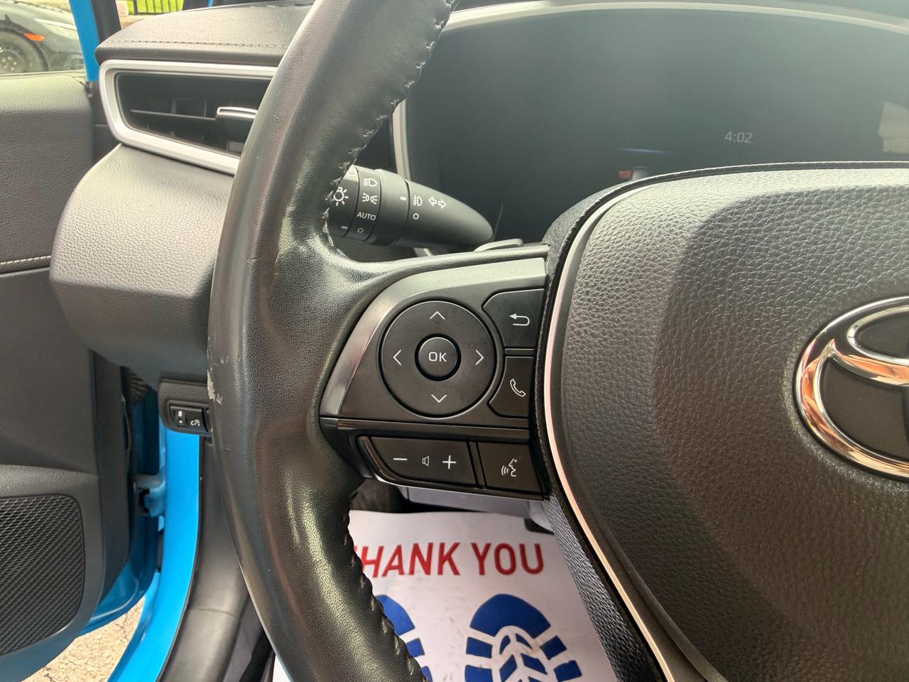 2021 Toyota Corolla SE Hatchback Photo