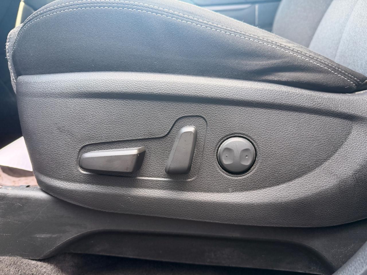 2020 Hyundai PALISADE Preferred - 8 PASSENGER Photo