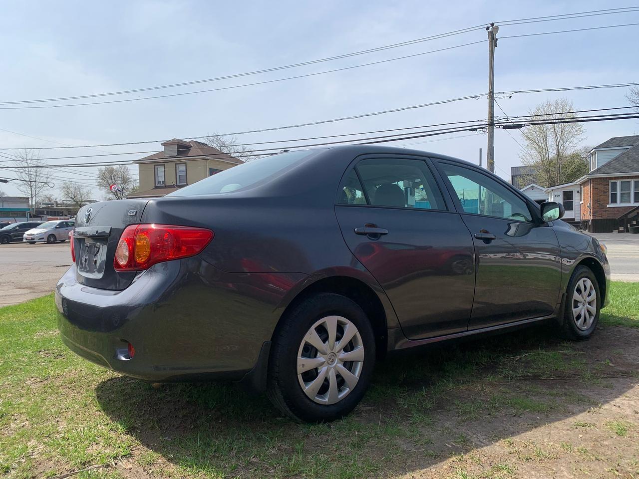 2010 Toyota Corolla CE Photo