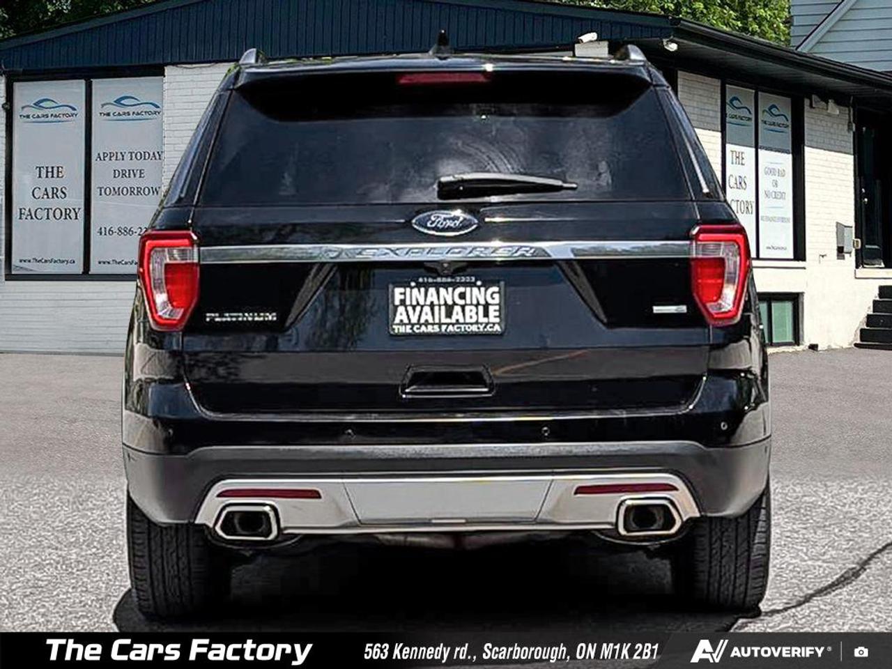 2017 Ford Explorer PLATINUM 4WD 3.5L EcoBoost V6 Exceptionally Clean! Photo