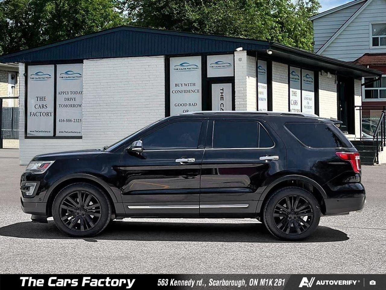 2017 Ford Explorer PLATINUM 4WD 3.5L EcoBoost V6 Exceptionally Clean! Photo