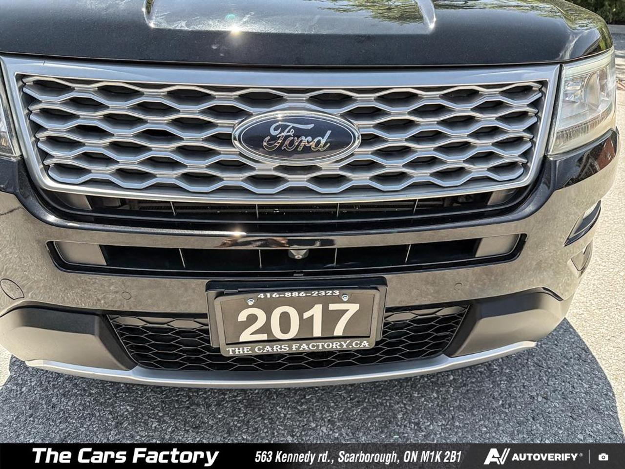 2017 Ford Explorer PLATINUM 4WD 3.5L EcoBoost V6 Exceptionally Clean! Photo