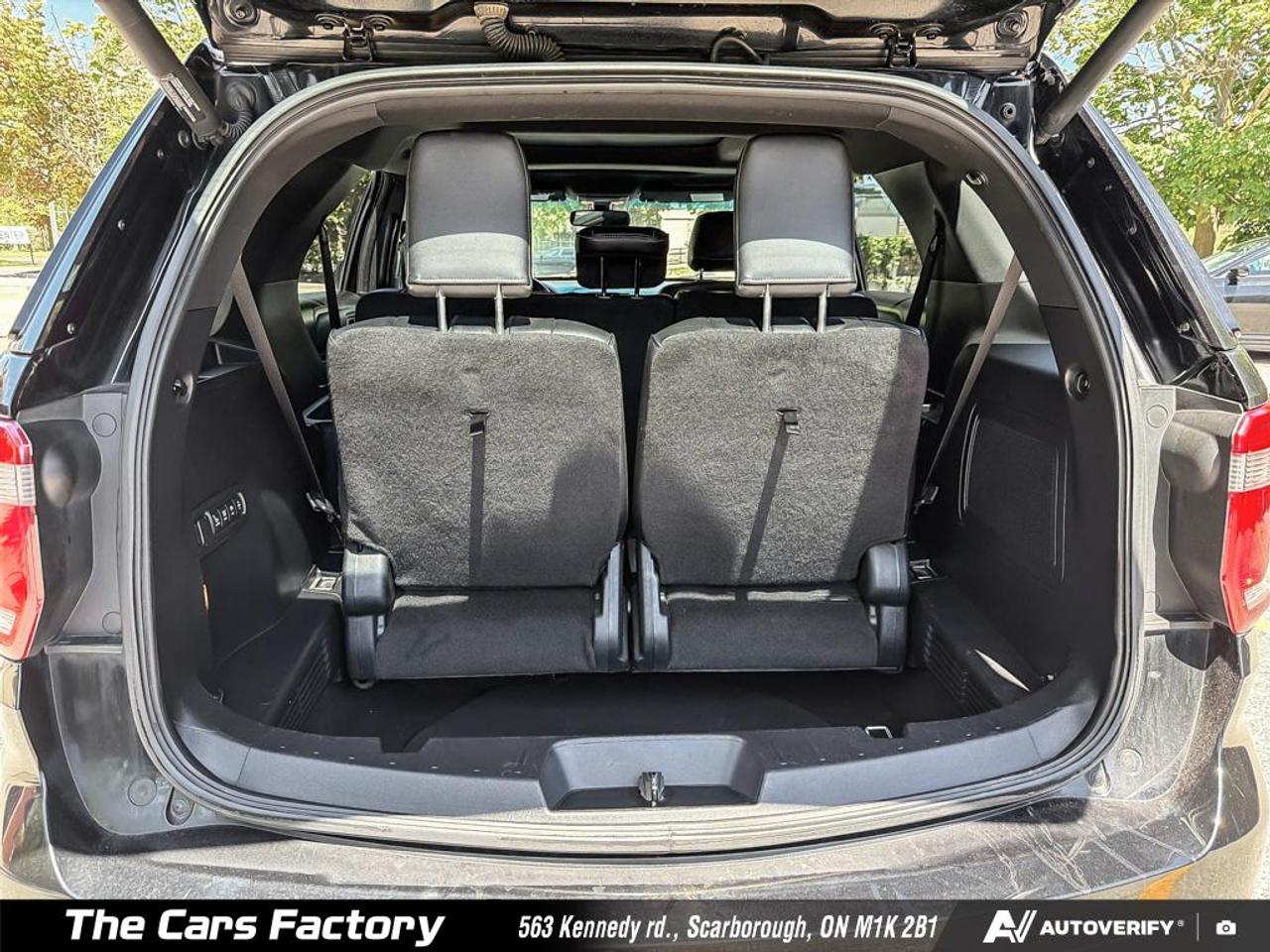 2017 Ford Explorer PLATINUM 4WD 3.5L EcoBoost V6 Exceptionally Clean! Photo
