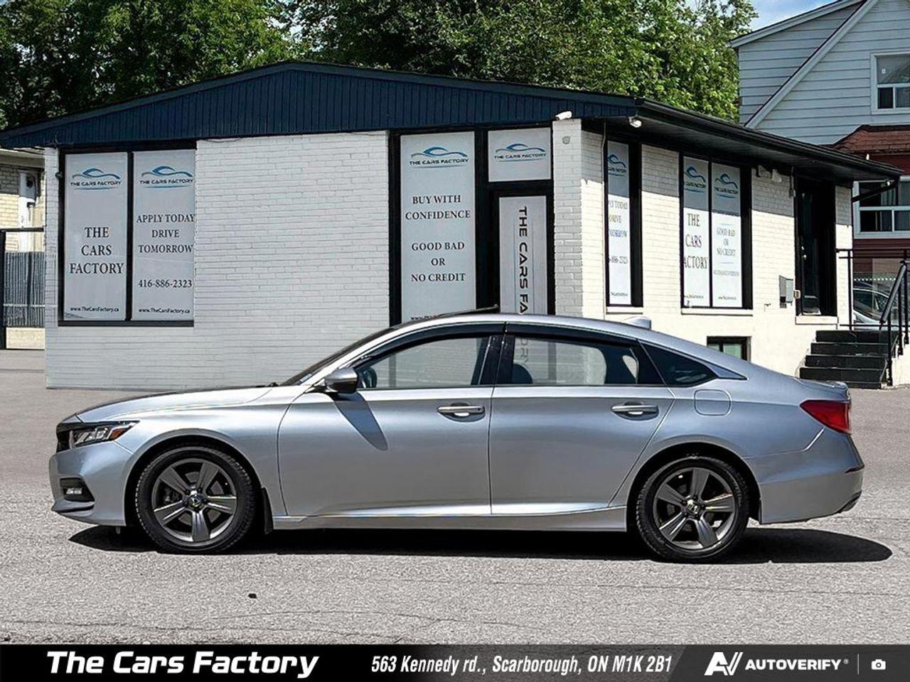 2018 Honda Accord Sport Leather / Camera / Apple Carplay! Photo