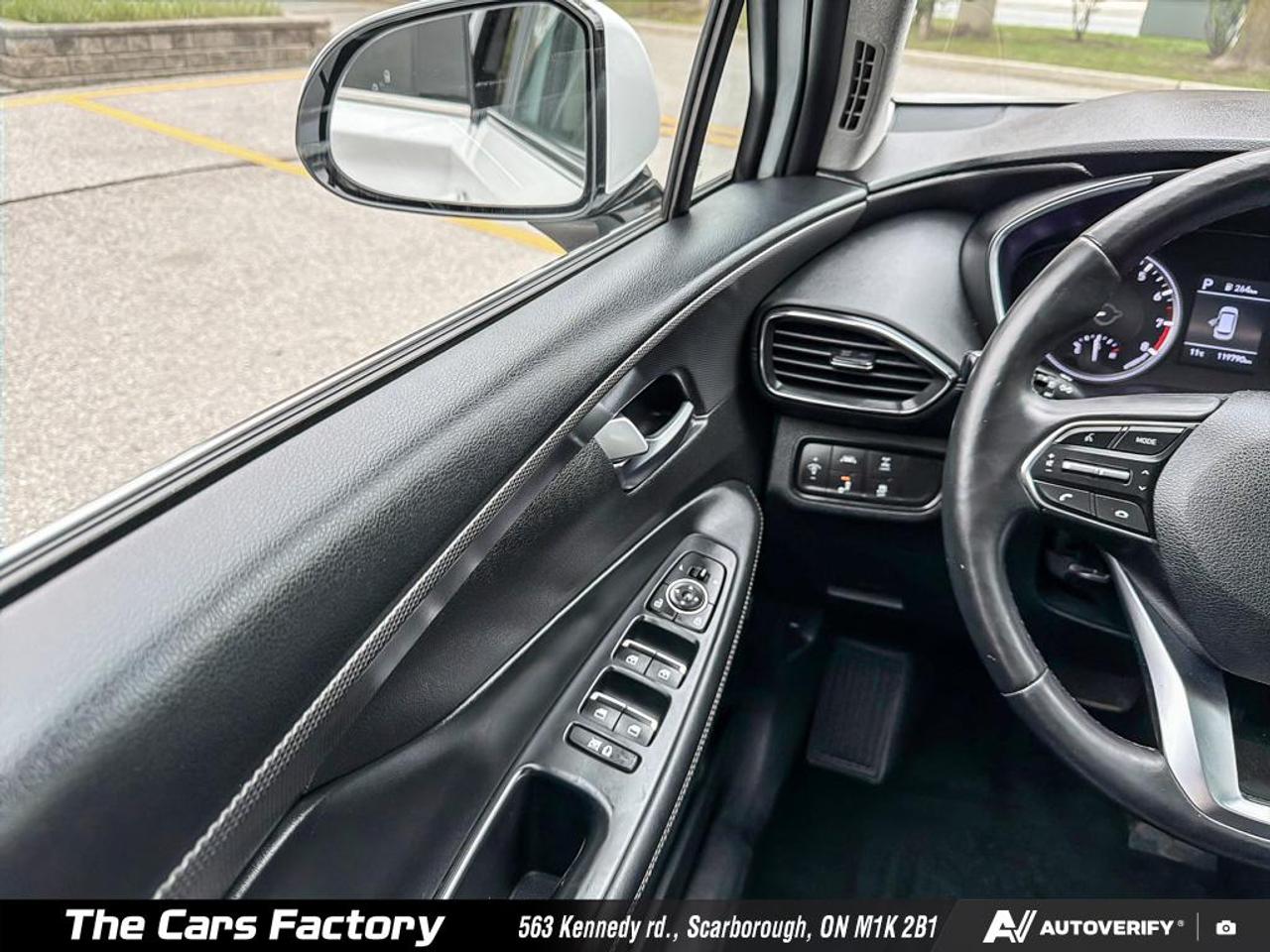 2020 Hyundai Santa Fe 2.4L Preferred AWD w/Sun/Leather Package Photo
