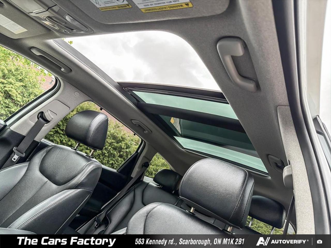 2020 Hyundai Santa Fe 2.4L Preferred AWD w/Sun/Leather Package Photo