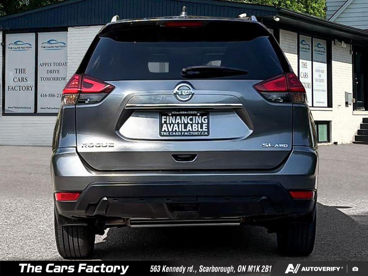 2018 Nissan Rogue SL AWD Leather /360 Camera /Apple CarPlay Loaded! Photo
