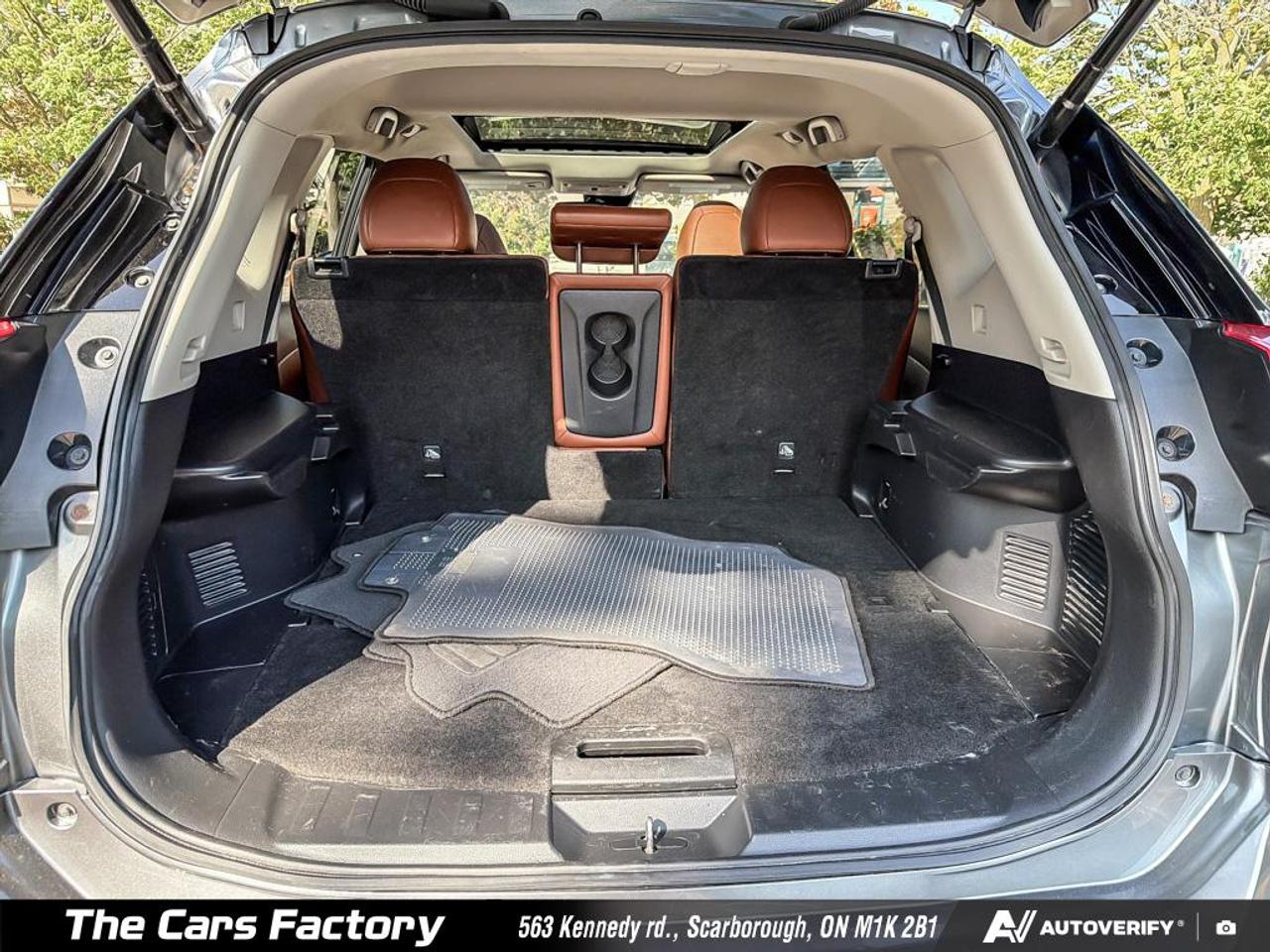 2018 Nissan Rogue SL AWD Leather /360 Camera /Apple CarPlay Loaded! Photo
