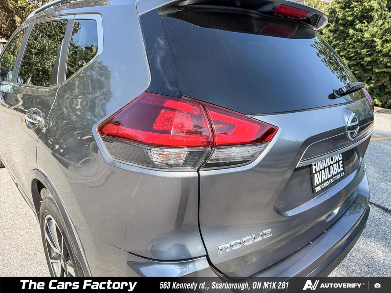 2018 Nissan Rogue SL AWD Leather /360 Camera /Apple CarPlay Loaded! Photo