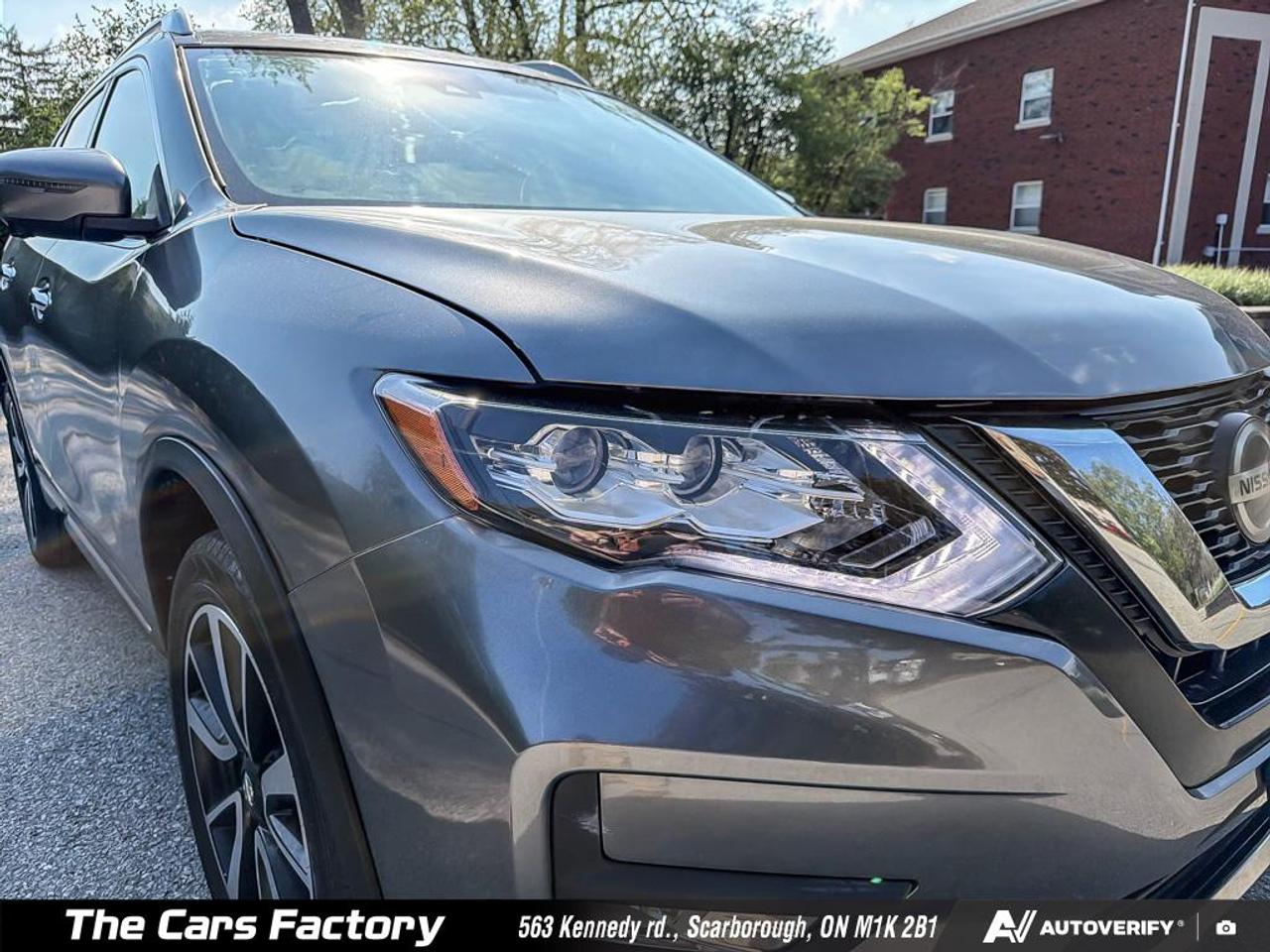 2018 Nissan Rogue SL AWD Leather /360 Camera /Apple CarPlay Loaded! Photo