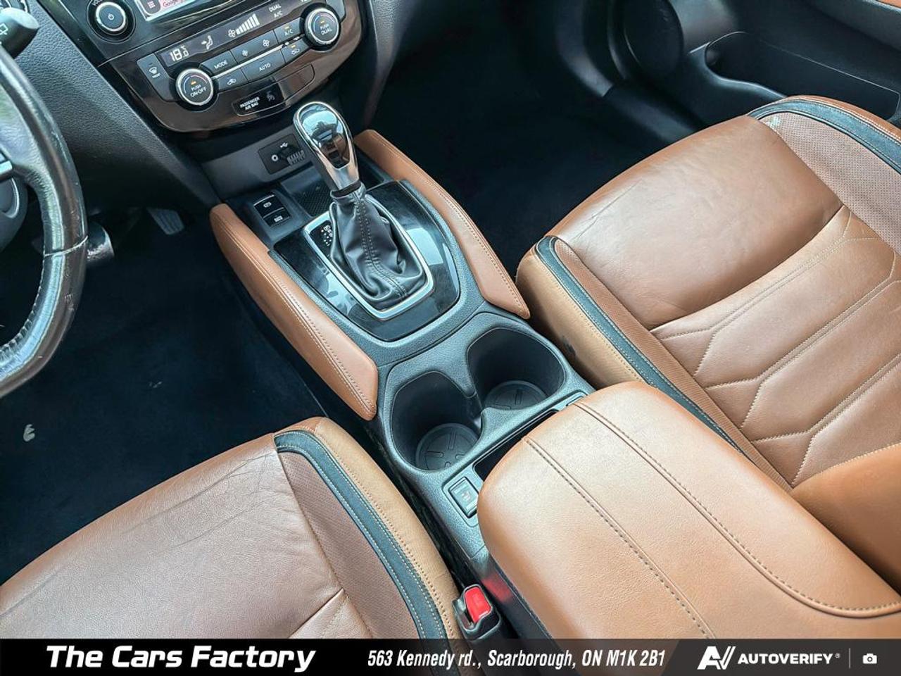 2018 Nissan Rogue SL AWD Leather /360 Camera /Apple CarPlay Loaded! Photo