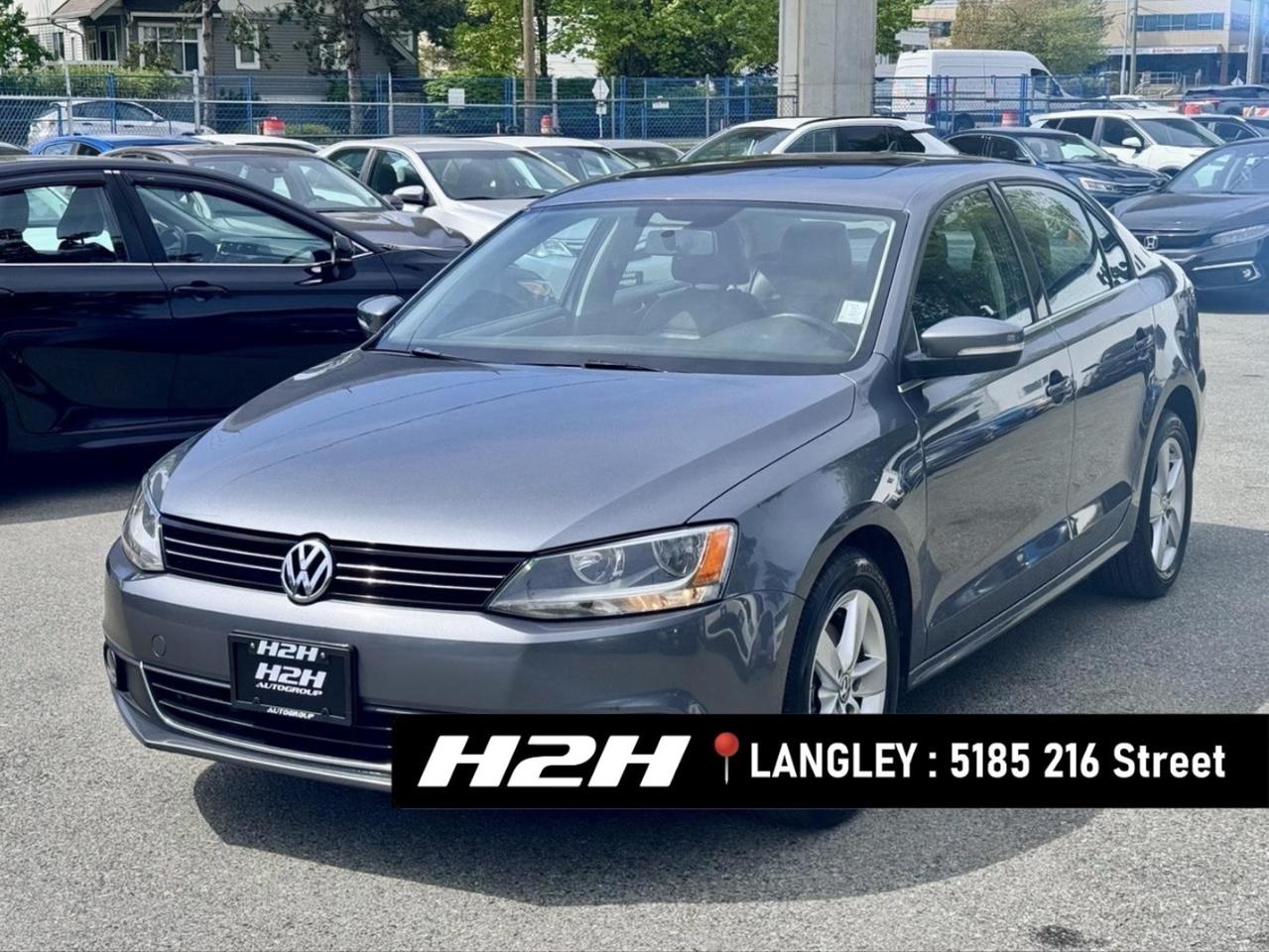 2011 Volkswagen Jetta FINANCING AVAILABLE Photo1