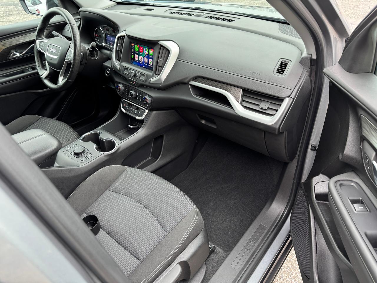 2023 GMC Terrain SLE+Remote Start+One Owner+CLEAN CARFAX Photo