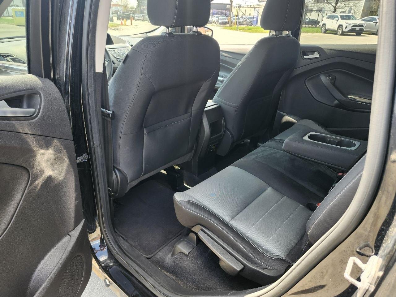 2016 Ford Escape SE Photo3