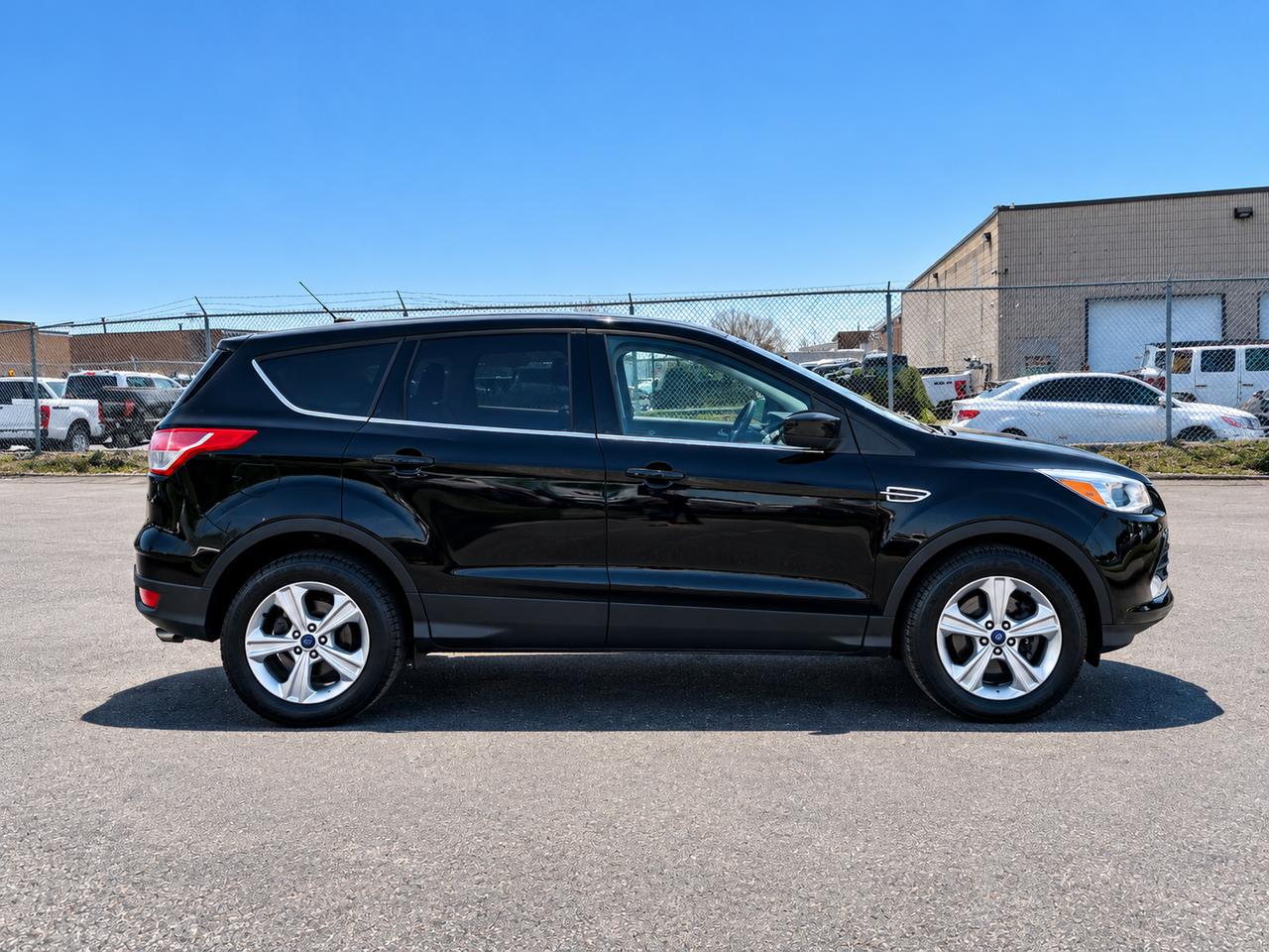 2016 Ford Escape SE Photo