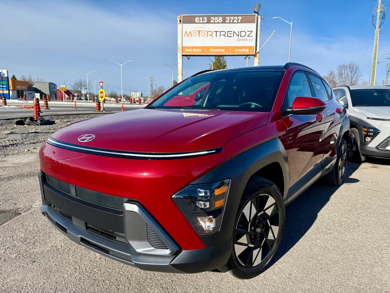 2024 Hyundai KONA 2.0L Preferred w/Trend Package Sunroof! Leather! AutoStart! Photo