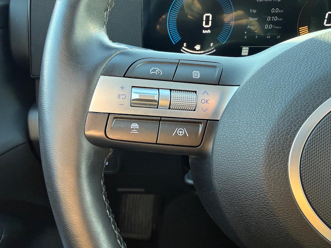 2024 Hyundai KONA 2.0L Preferred w/Trend Package Sunroof! Leather! AutoStart! Photo