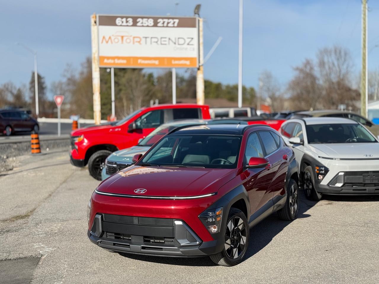 2024 Hyundai KONA 2.0L Preferred w/Trend Package Sunroof! Leather! AutoStart! Photo