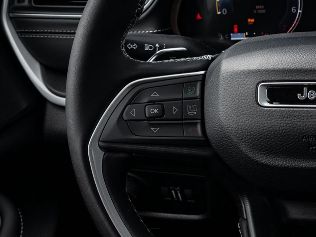 2026 Jeep Grand Cherokee Laredo X Photo
