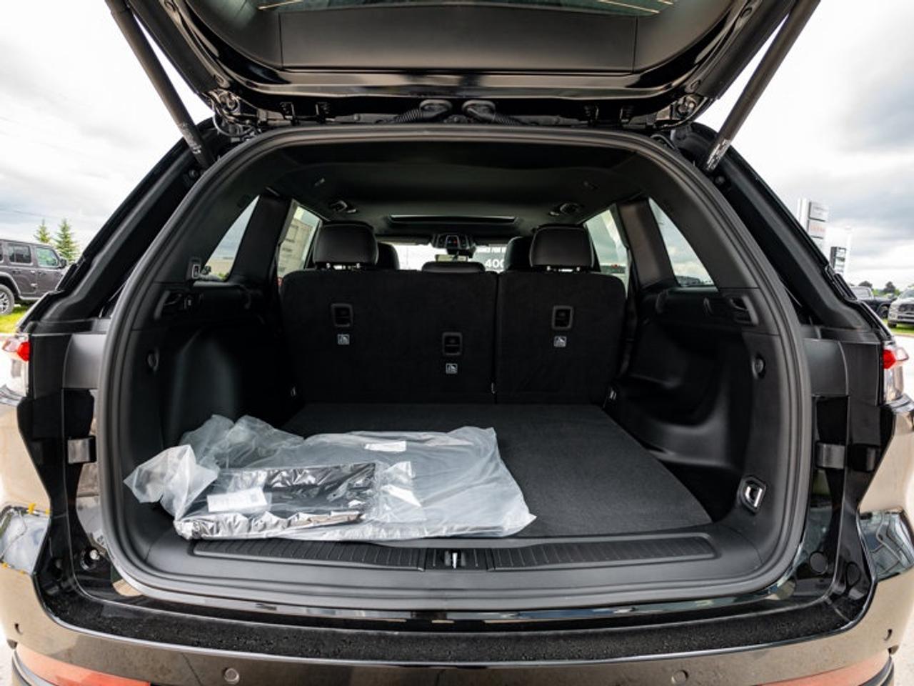 2026 Jeep Grand Cherokee Altitude Photo