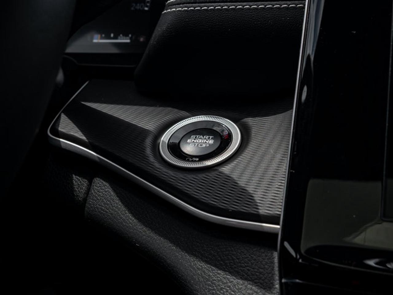 2026 Jeep Grand Cherokee Laredo X Photo
