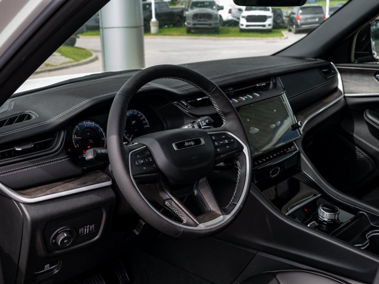 2026 Jeep Grand Cherokee Limited Photo