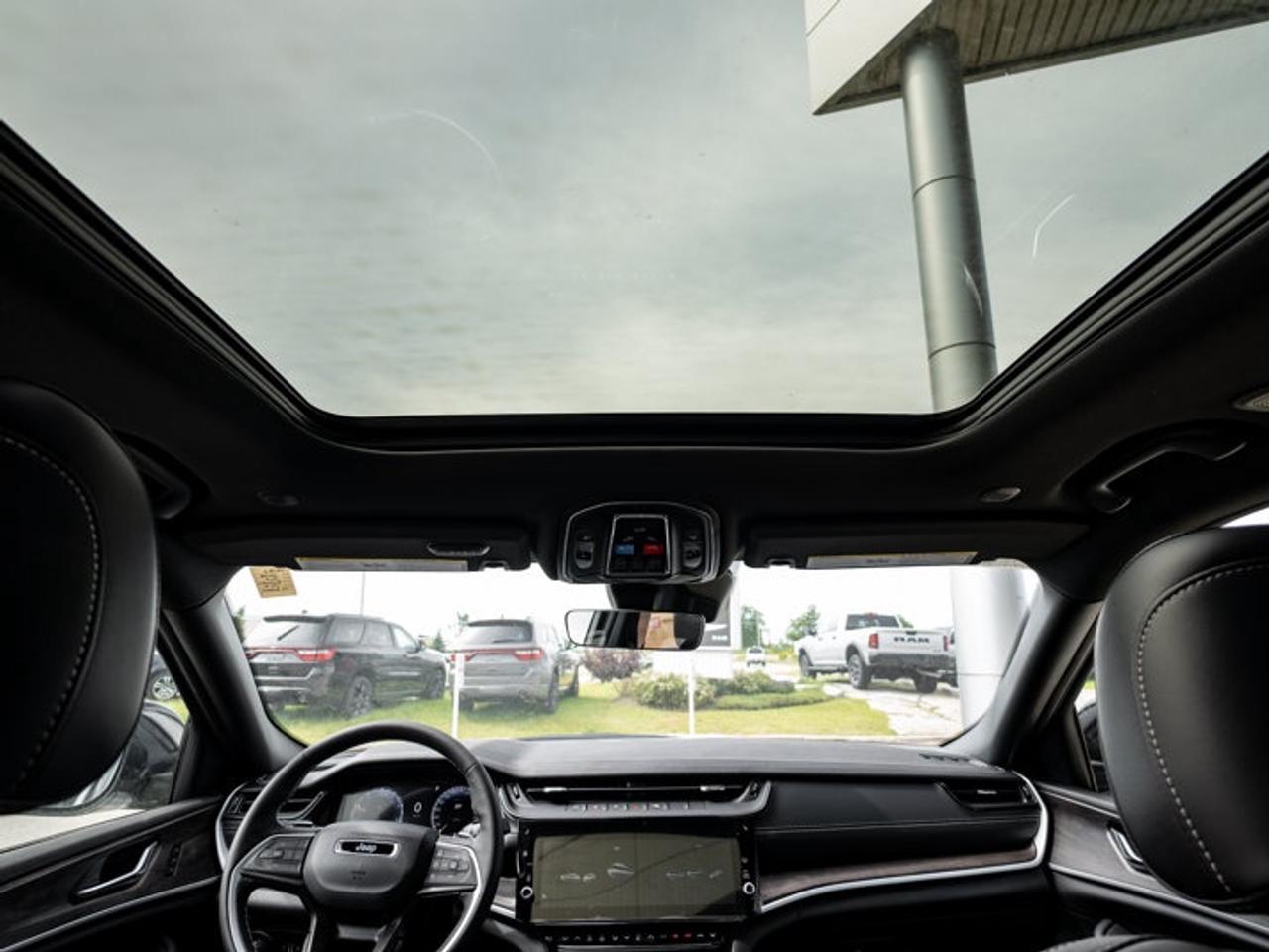2026 Jeep Grand Cherokee Limited Photo